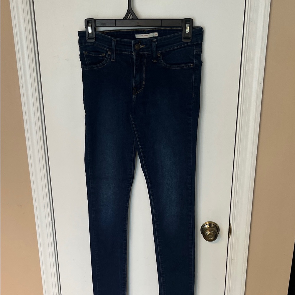 Sold!! Women's Levi’s 711 skinny Dark Blue Jeans - Picture 1 of 7